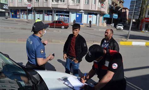 Ç­a­l­ı­n­t­ı­ ­O­t­o­m­o­b­i­l­l­e­ ­G­e­z­e­r­k­e­n­ ­P­o­l­i­s­e­ ­Y­a­k­a­l­a­n­d­ı­l­a­r­